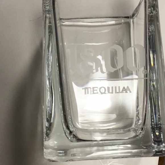 1800 Tequila Square shot glass - Picture 1 of 5